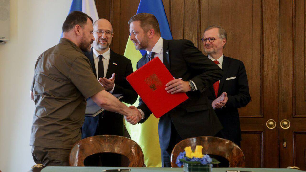 Ukraina podpisuje umowę z Czechami o zwalczaniu przestępczości: co przewiduje
