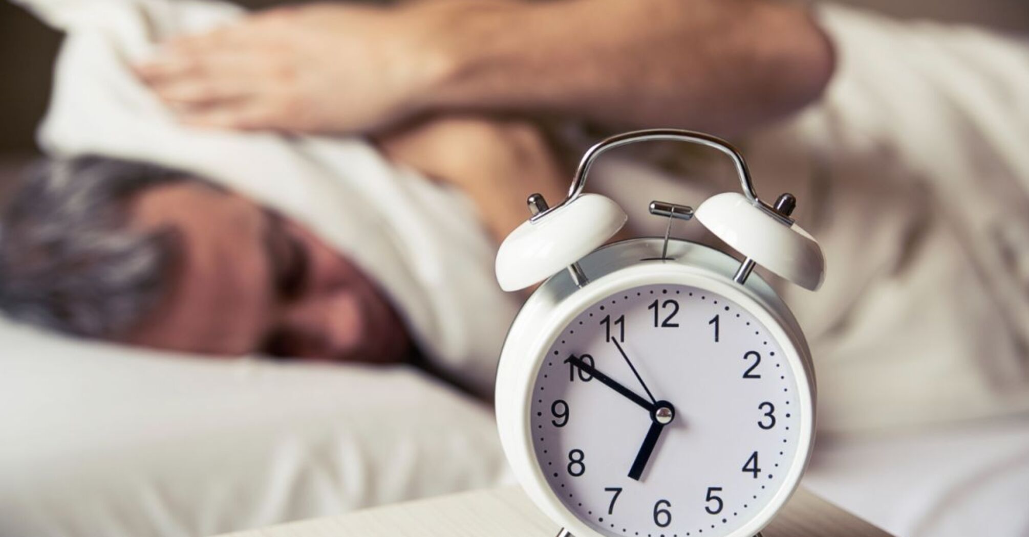 The risk of chronic diseases will be reduced: a doctor explains how the abolition of daylight saving time may affect Ukrainians