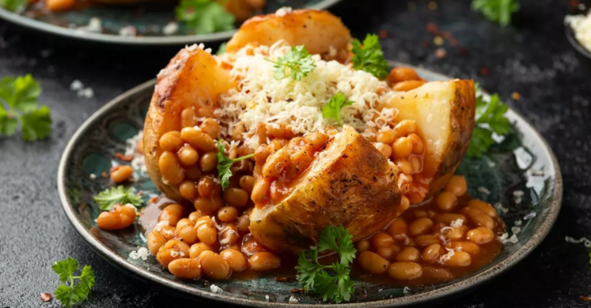 How to cook perfect baked jacket potatoes without an oven: life hack