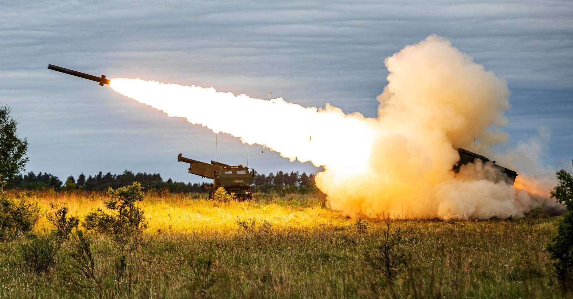 US Senators support lifting restrictions on the use of US weapons by Ukraine: what is known
