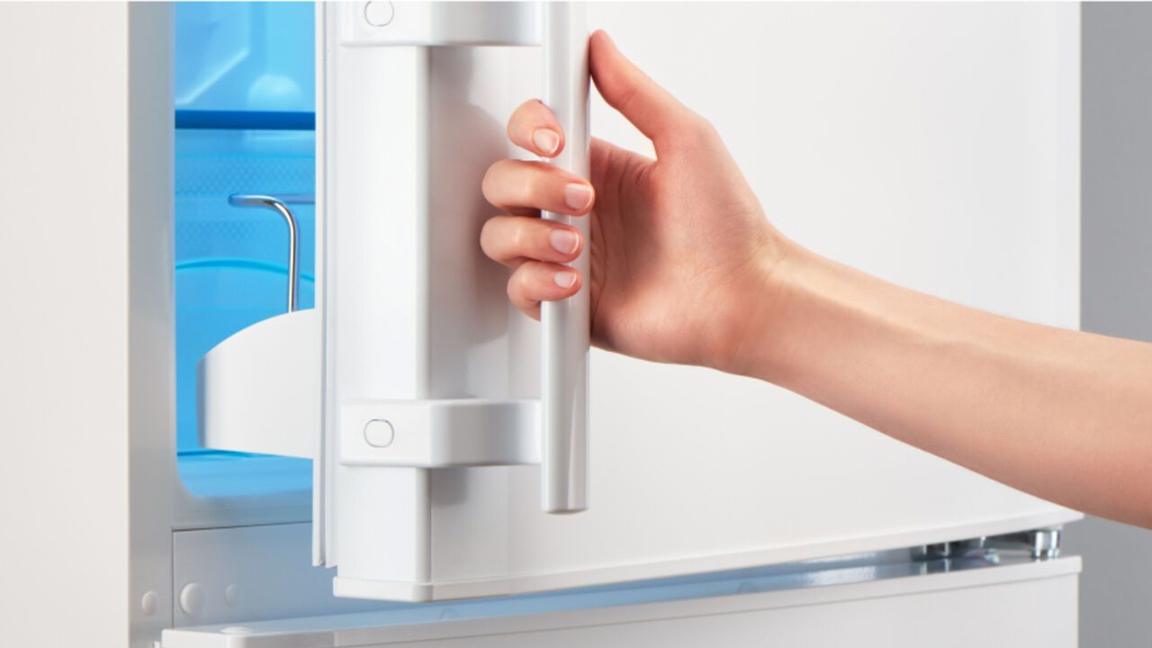 Even some fruits and vegetables: what foods can be stored in the heat without refrigerator