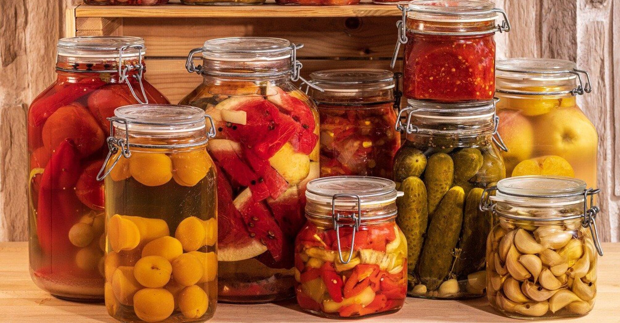 Canning without sterilization: how to close a delicious vegetable salad for the winter