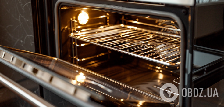 How to clean the oven from sticky dirt: an easy way