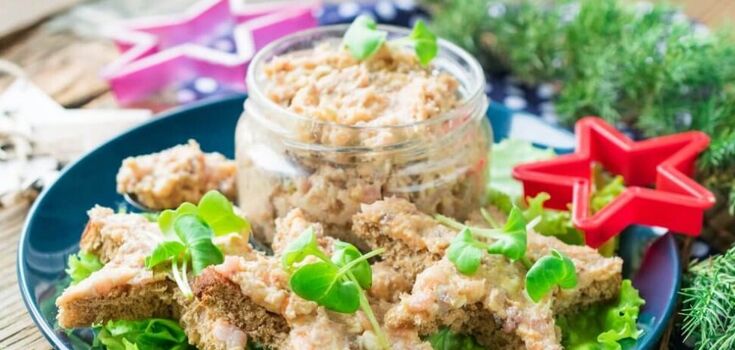 How to cook the legendary herring vorschmack in 5 minutes: without bread and apples