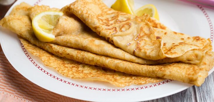 Healthy thin pancakes without flour: how to replace the main ingredient