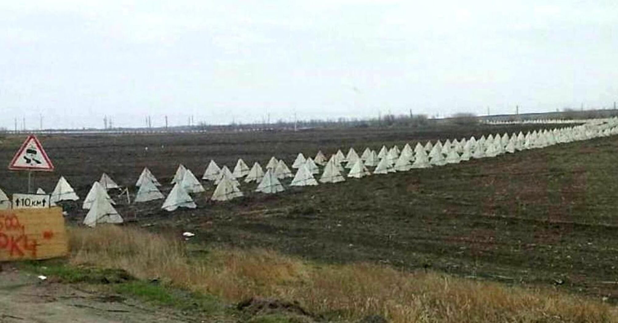 'Preparing for different scenarios': DIU says it is monitoring enemy fortifications near Mariupol