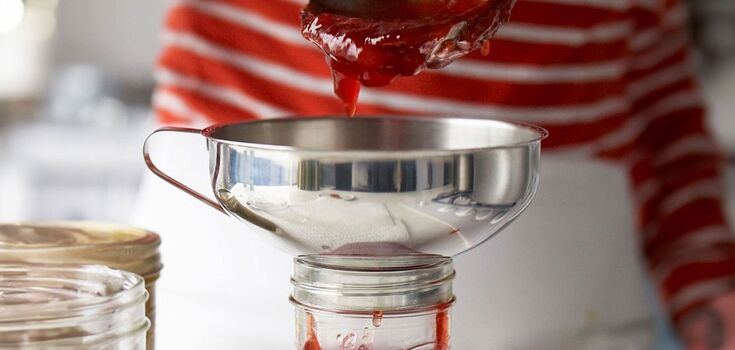 Which dishes you should never use for cooking jam: you will only waste the products