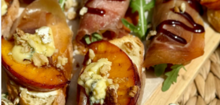 Two delicious appetizers and Spriz cocktail in 10 minutes: a quick idea if friends are already on your doorstep