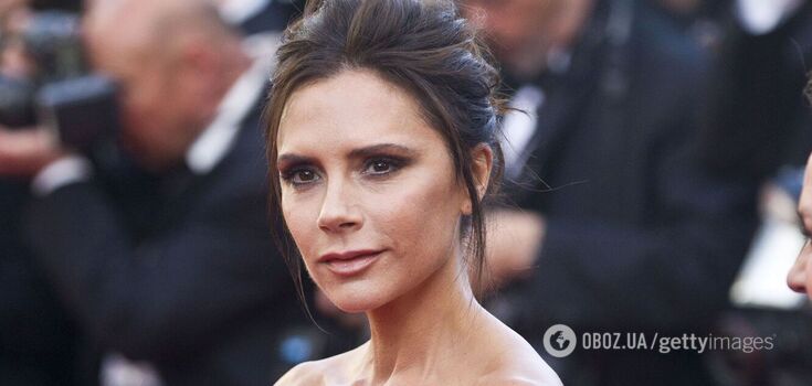 Heel fan Victoria Beckham surprises fans with a chic pair of her own brand that promises to become a trend in the fall of 2024. Photo