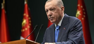 "They are stoking the fire": Erdogan says war in Ukraine benefits only "Western warlords"