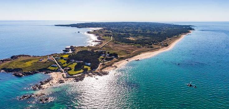Like Mallorca, but without tourists: an island off the coast of France promises a relaxing vacation