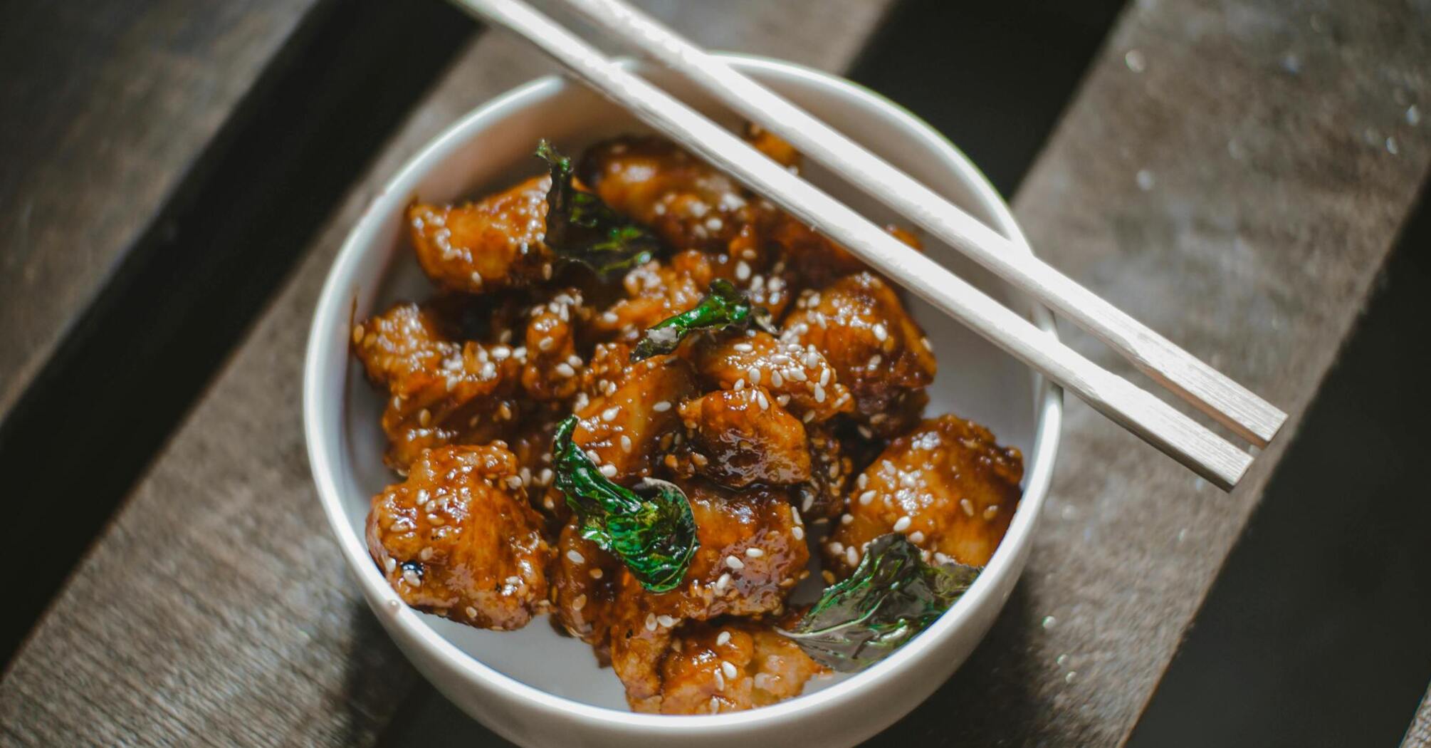 Chicken in sweet and sour sauce: a dish that will surprise you with its uniqueness
