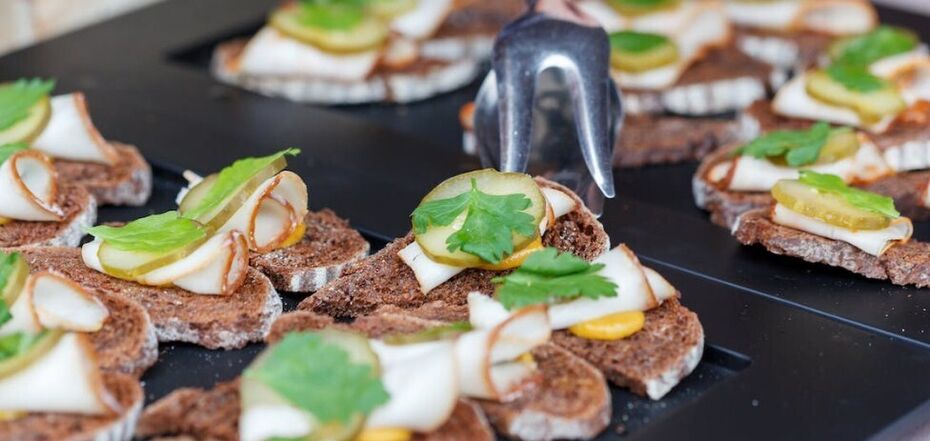 Sandwiches with lard