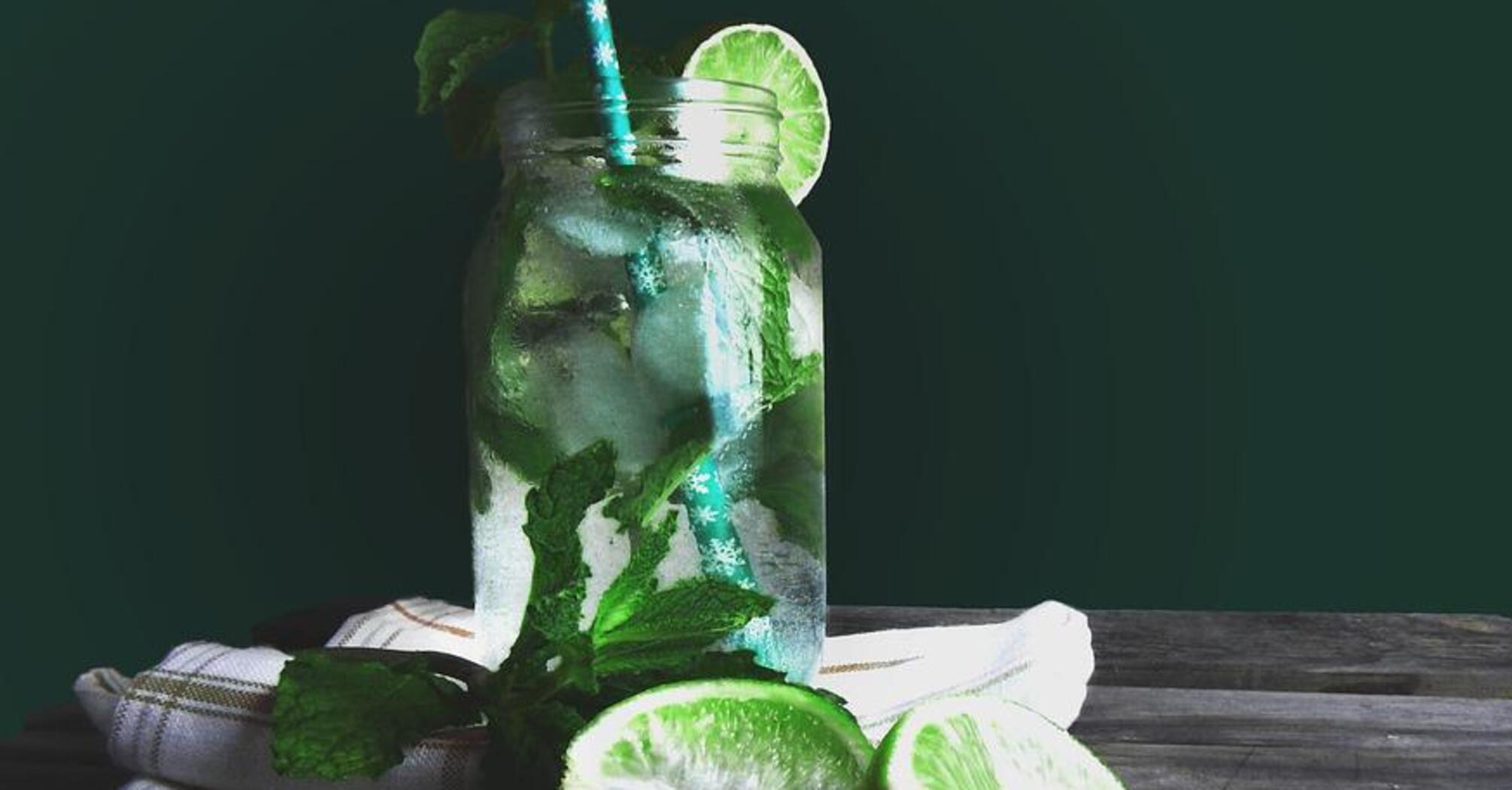 Cool non-alcoholic mojito: how to make a popular cocktail at home
