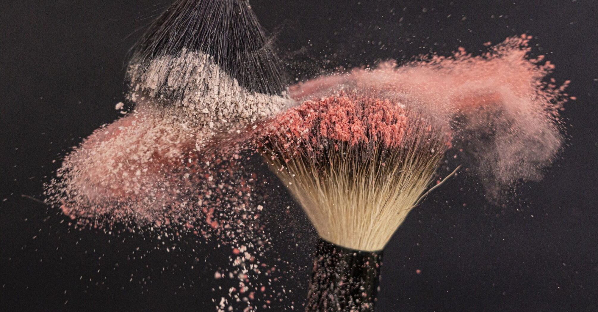 The perfect way to apply blush that will make your face glow: makeup tips for women over 40