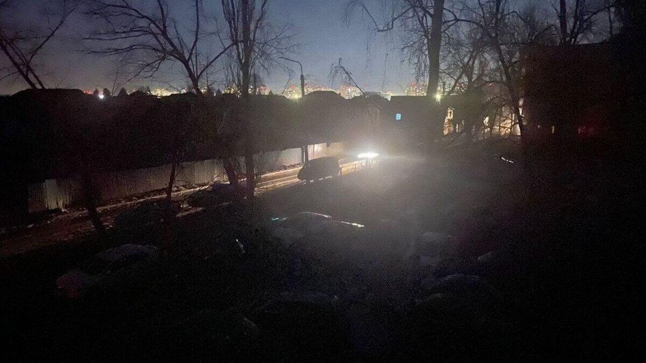 A massive fire in Kursk near the KZTZ: the flames are visible beyond the horizon. Photos and video