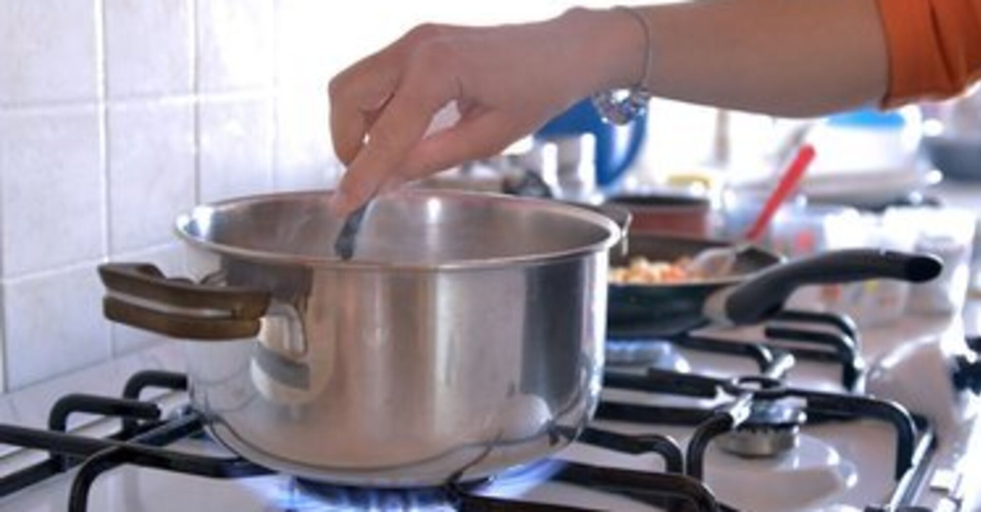 Which cookware not to use on a gas stove: important recommendations