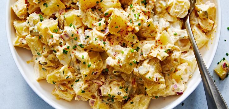 Better than classic Olivier: how to prepare delicious chicken liver salad for dinner