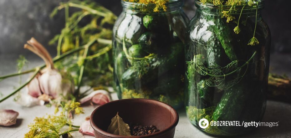 How to make a marinade for cucumbers