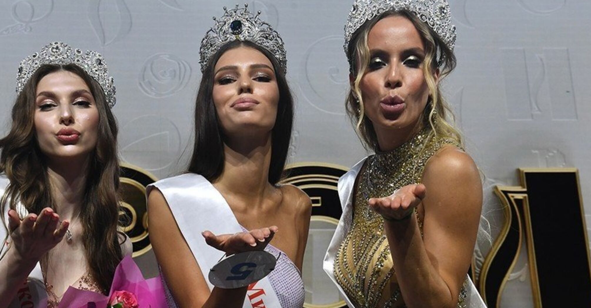 Irresponsible preparation and careless attitude: users mock Miss Moscow pageant 
