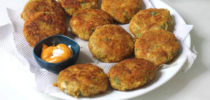 What to add to minced chicken for cutlets: will be soft and juicy