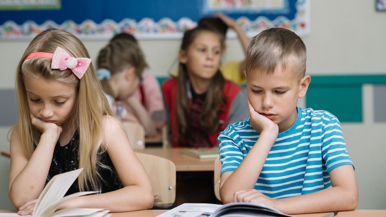 A fully Russian-language school has been found in Ukraine. What is known