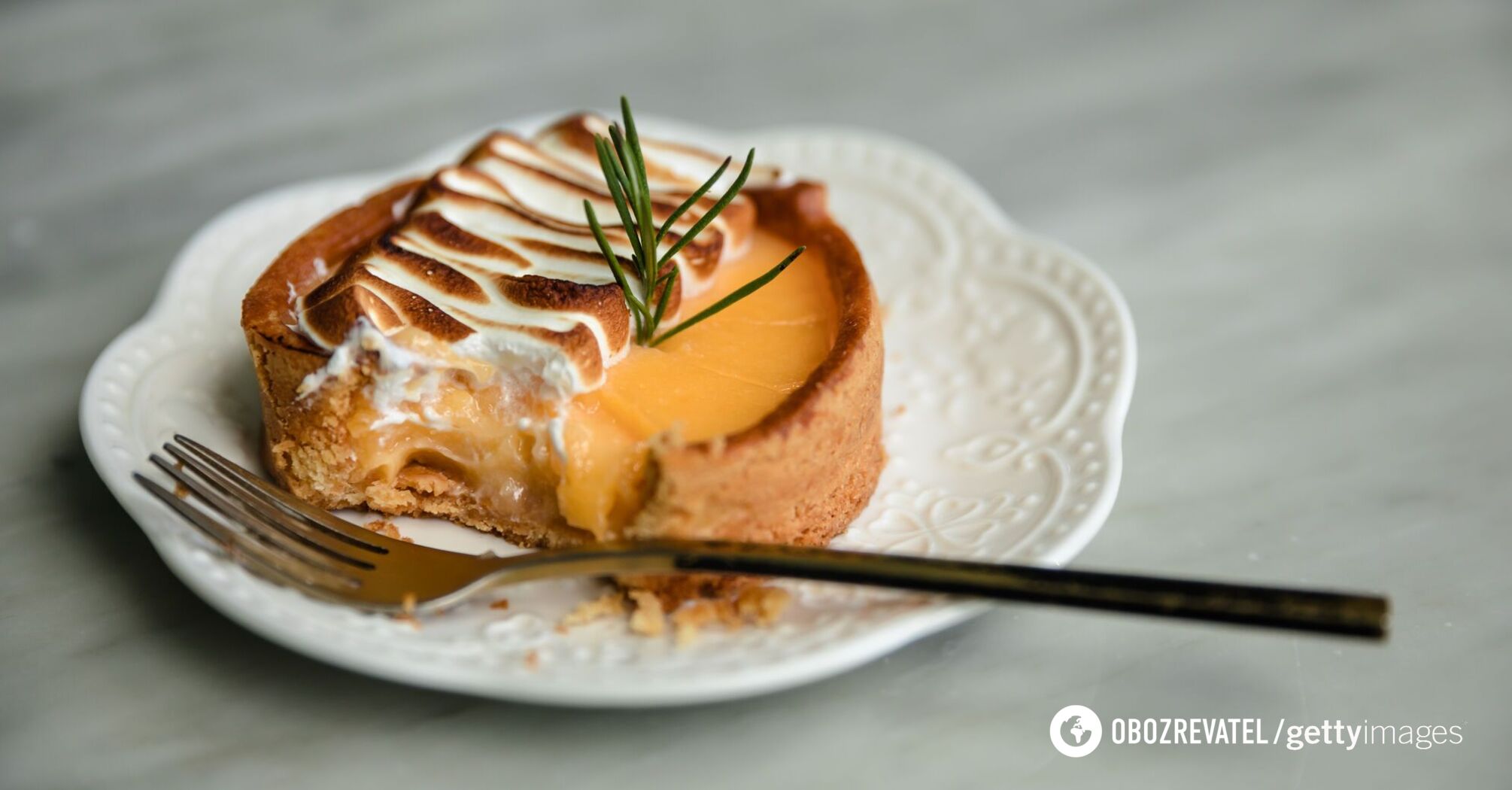 Pie with citrus cream