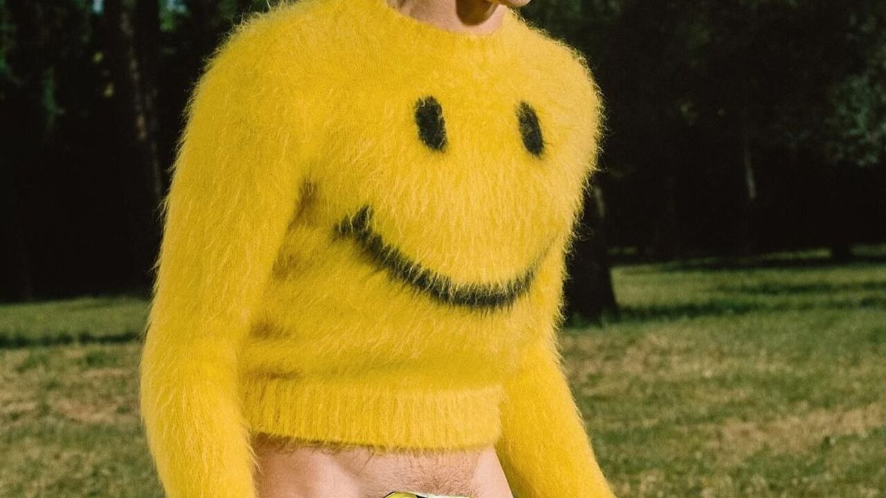 "What is happening to this world?" The Italian brand Moschino got into a scandal because of a model without underwear