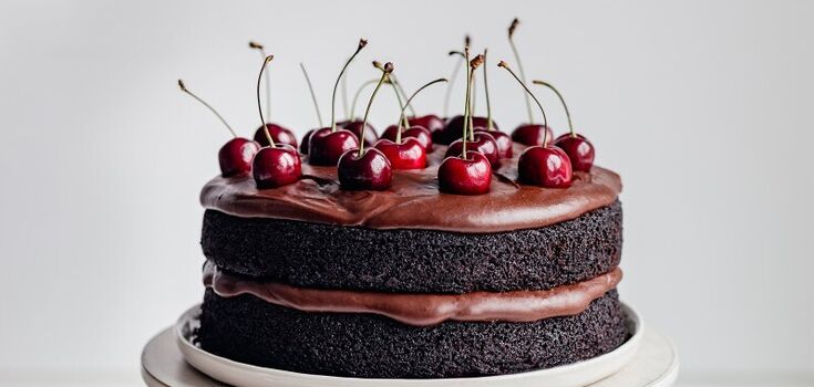 Simple chocolate cake with cherries in their own juice