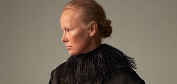 Pamela Anderson zaskoczyła gości spotkania towarzyskiego porzucając tradycyjny strój