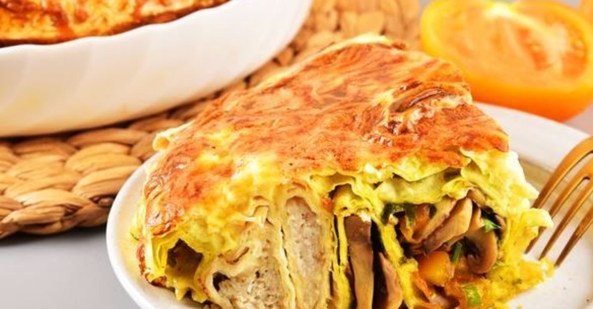 Easier than stuffed cabbage: a hearty snail made of cabbage and minced meat for lunch