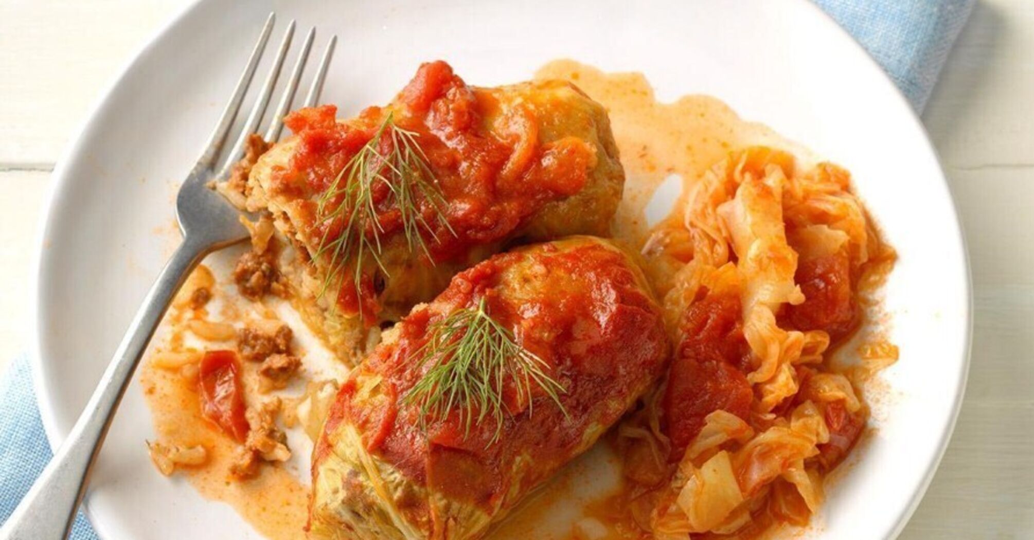 Stuffed cabbage rolls: the most delicious way to cook the dish