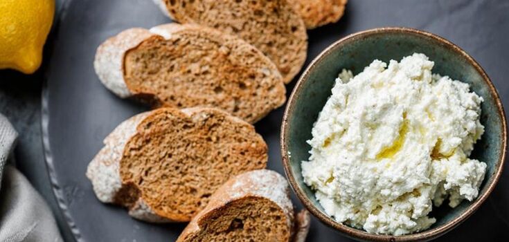 Delicious and budget-friendly herring spread according to an old recipe: without mayonnaise and eggs