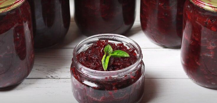 How to preserve beets for the winter: a budget borscht dressing