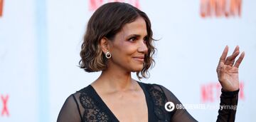 57-letnia gwiazda Catwoman, Halle Berry, prezentuje się nago na czerwonym dywanie. Zdjęcia