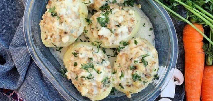 Baked stuffed potatoes: how to cook a familiar dish in a new way