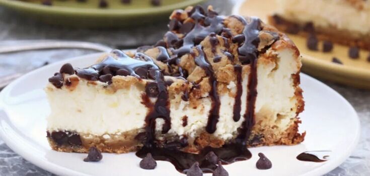 Better than cheesecake: how to prepare the most tender sour cream cake at home