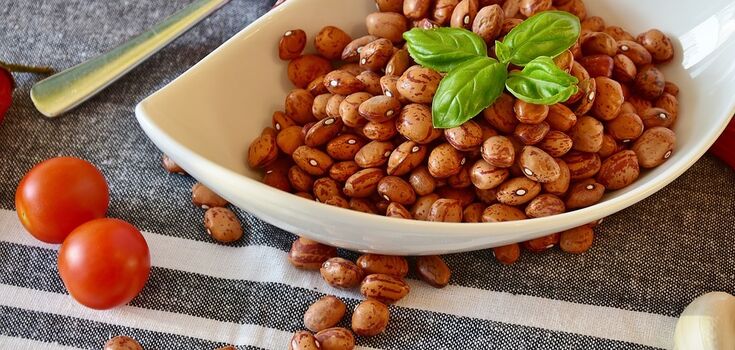 The nutritionist told who absolutely cannot eat legumes