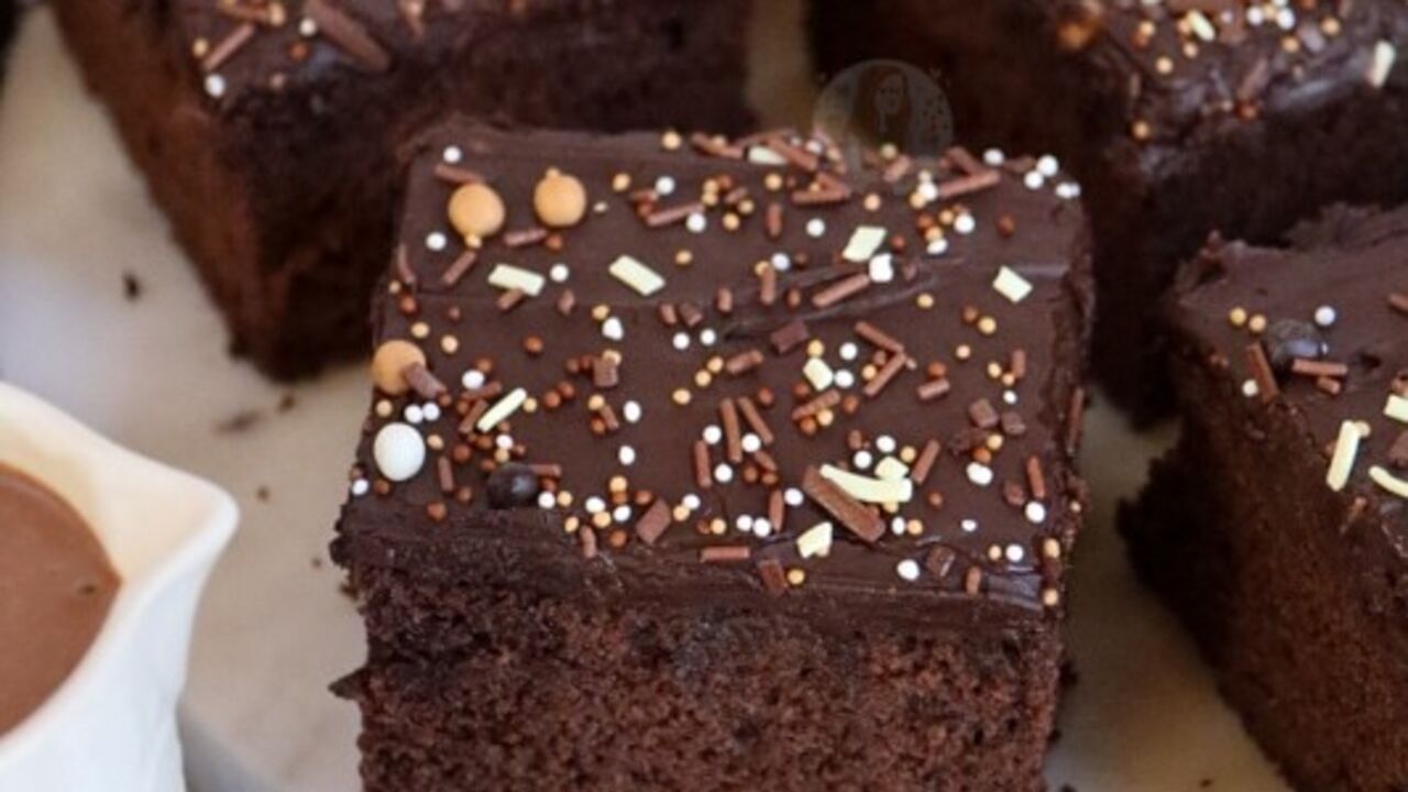 Puffy brownie without a mixer: you can make it if you don't have electricity and you have gas