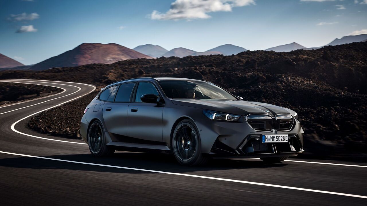 What the most powerful station wagon in history from BMW looks like. Photo