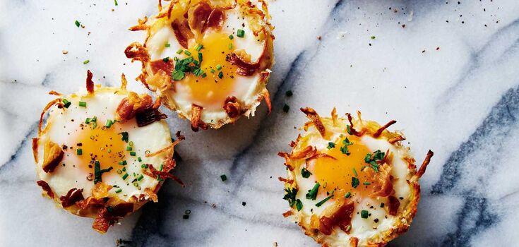 How to make a delicious snack or appetizer from ordinary potatoes: a budget way