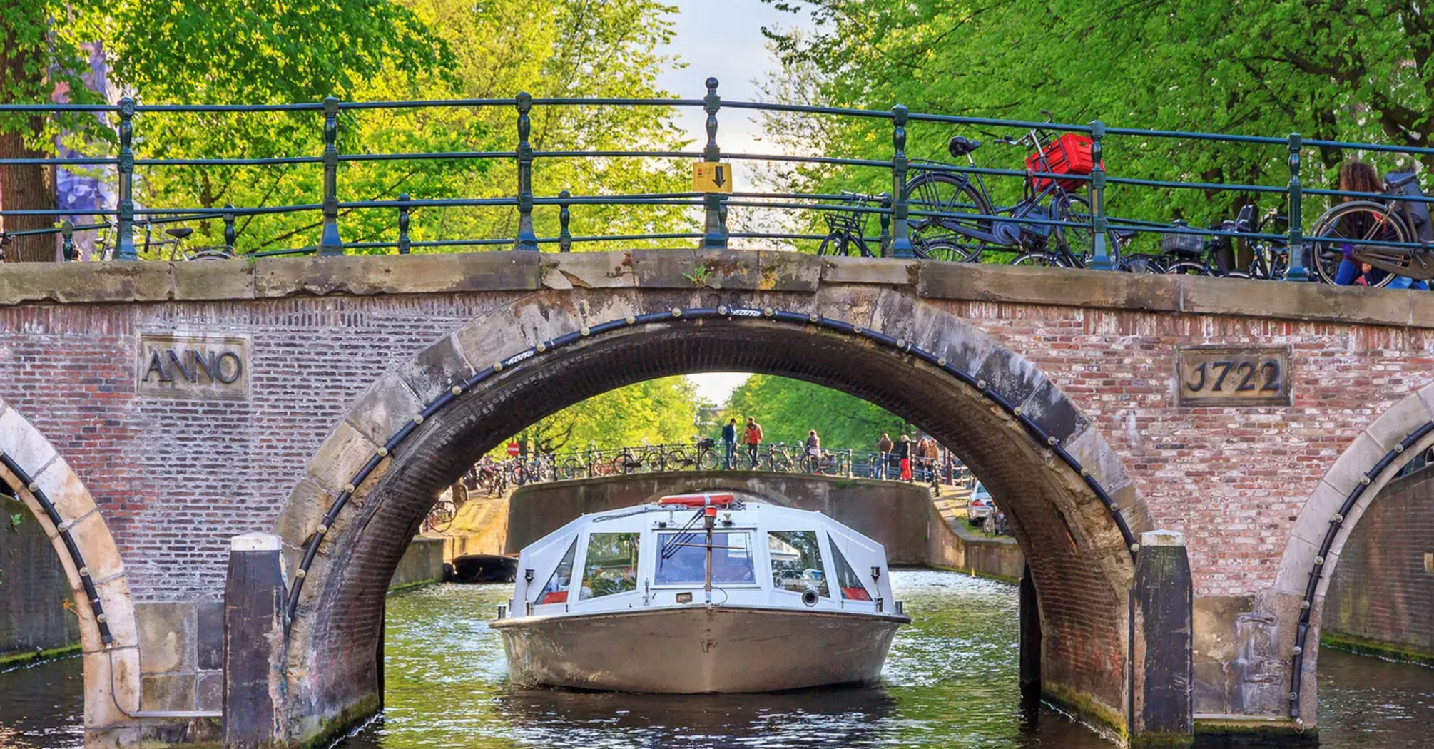 Kopenhaga i Amsterdam zaczęły "ukrywać" atrakcje przed turystami: co się stało?