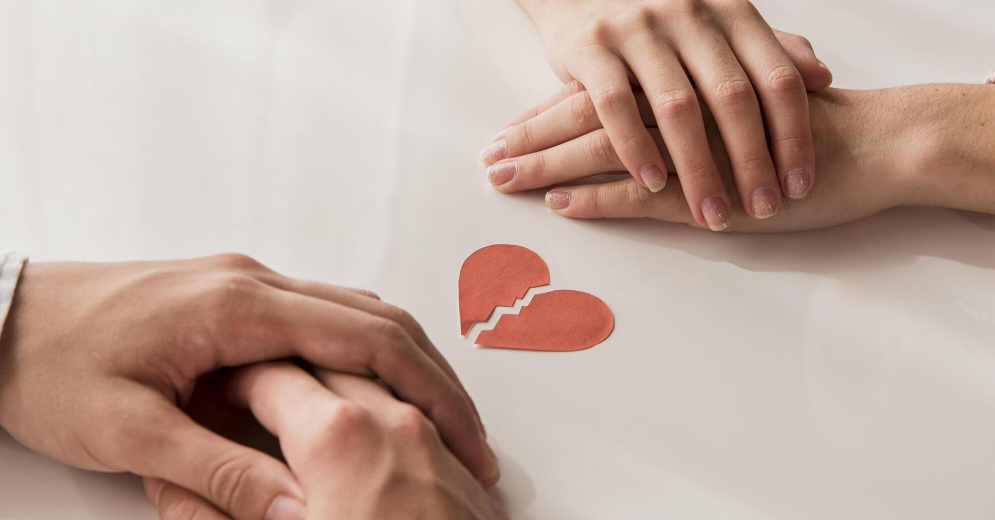 The star psychologist named 5 signs that your partner does not love you