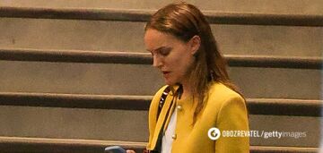 Natalie Portman prezentuje modne buty na Igrzyskach Olimpijskich. Zdjęcie