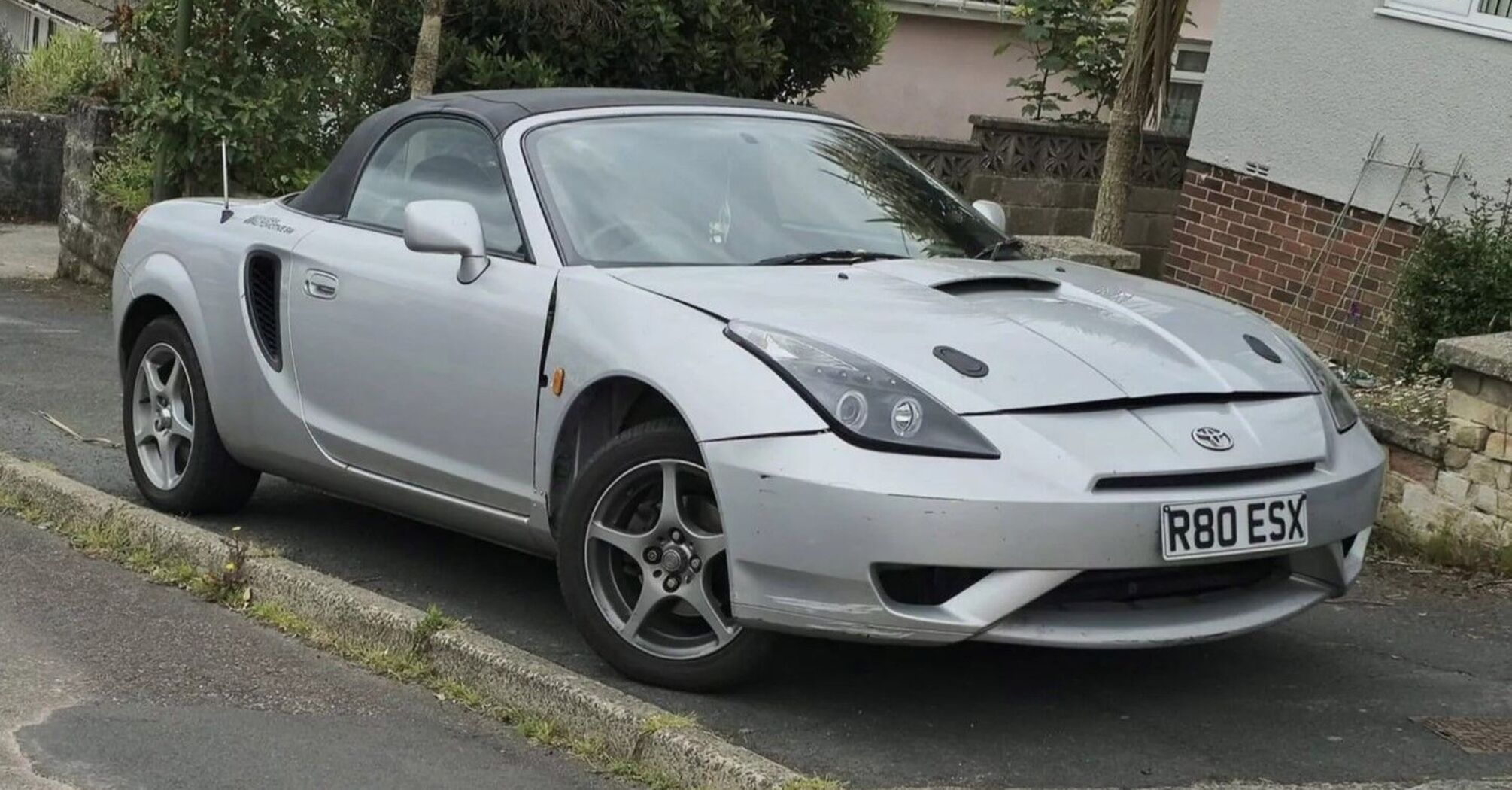 Toyota MR2 Celica