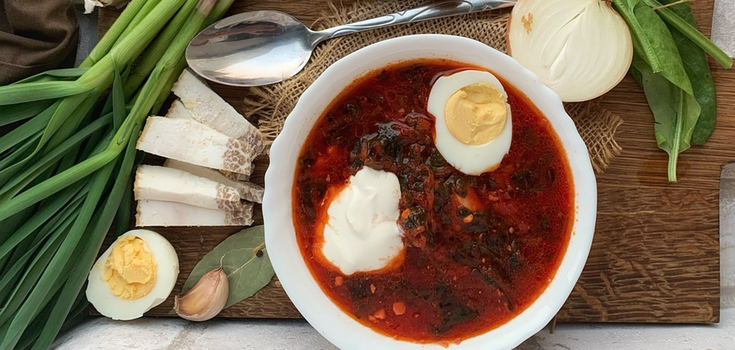 Borscht: what ingredients should not be added to the dish, so as not to spoil the flavor