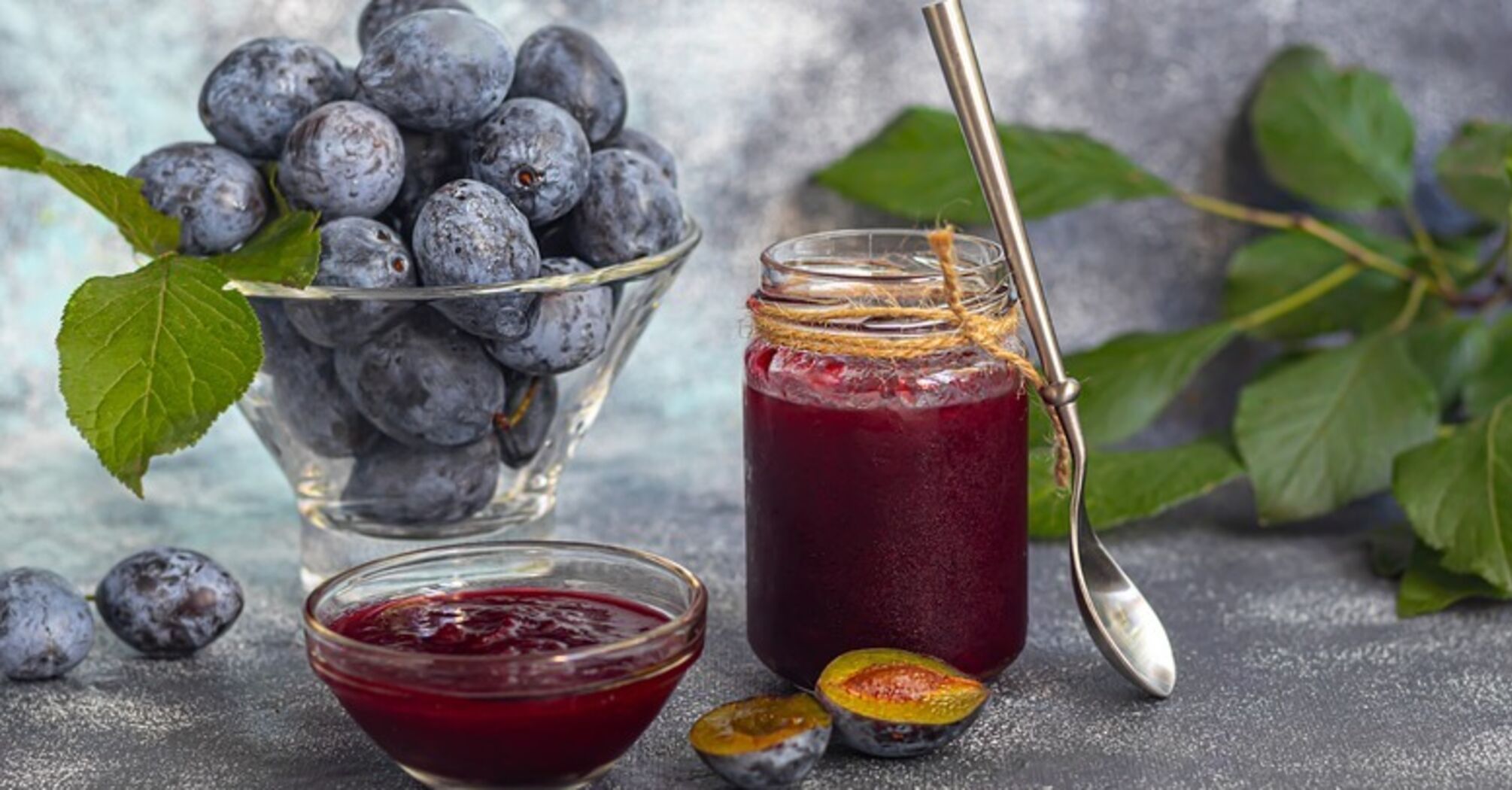 Tasty sauce "Tkemali" from plums for winter: the most successful and simple recipe