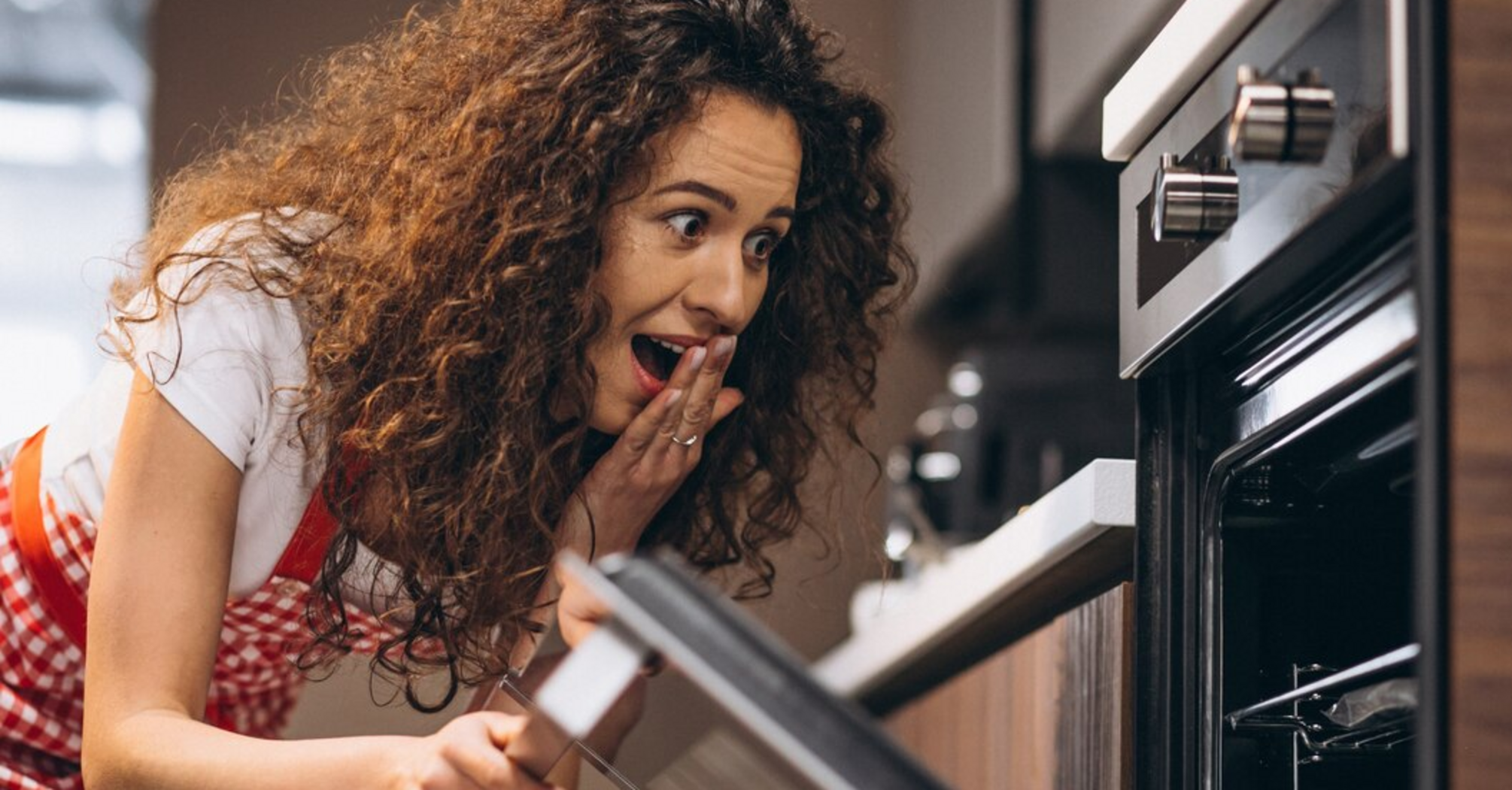 Effective but risky: how to clean oven dirt with pumice stone