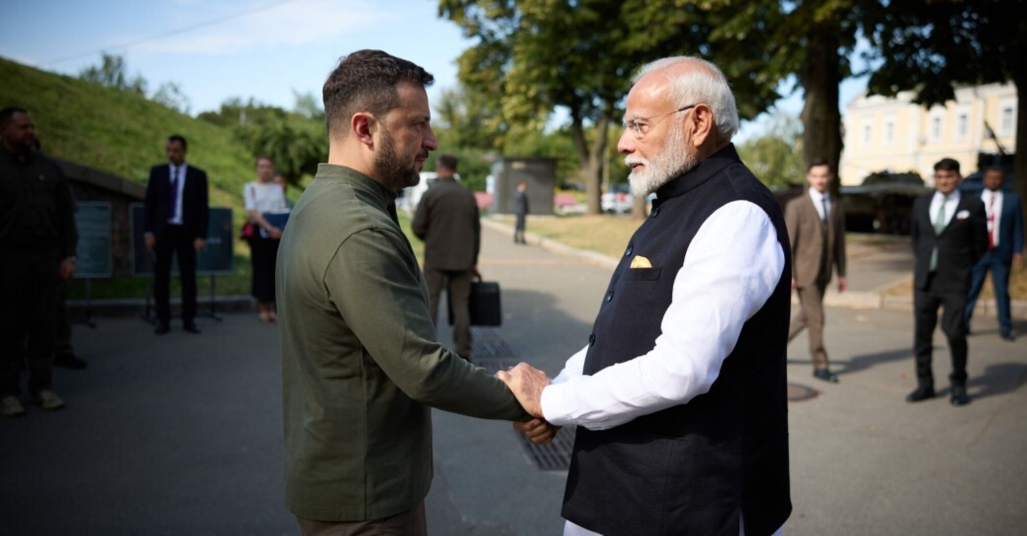 "We have never been neutral": Modi says India is ready to actively contribute to peace in Ukraine