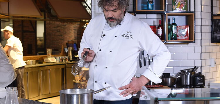 Butterscotch at home: how to make a delicious childhood dessert